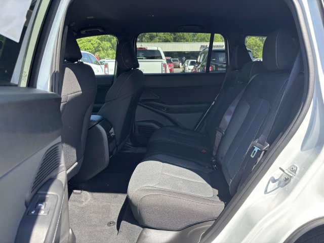 New 2026 Jeep Cherokee Laredo AWD/4WD image 8
