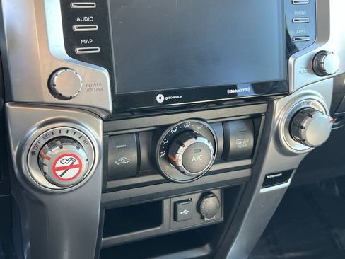 Used 2024 Toyota 4Runner SR5 image 17