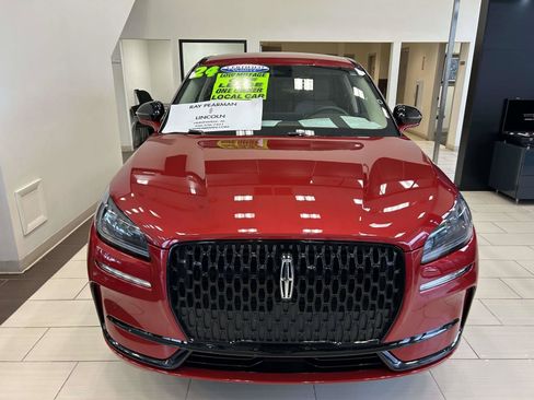 Used 2024 Lincoln Corsair FWD w/ Equipment Group 101A image 11