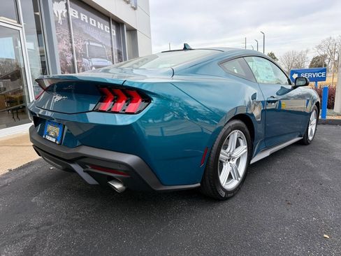 New 2026 Ford Mustang Coupe image 3