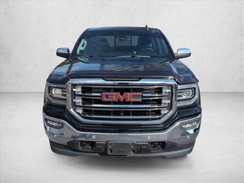 Used 2018 GMC Sierra 1500 SLT image 2