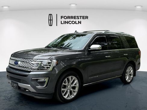 Used 2018 Ford Expedition Platinum AWD/4WD image 7