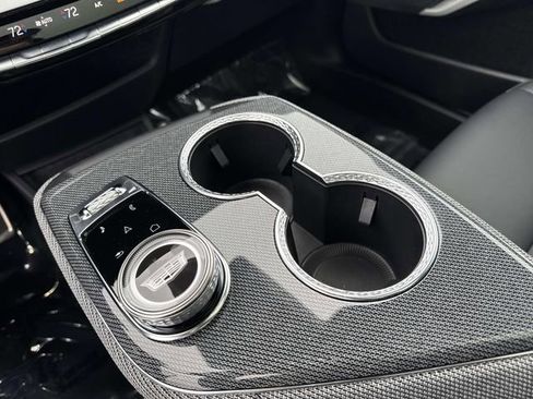 Certified 2025 Cadillac Optiq Luxury 1 image 23