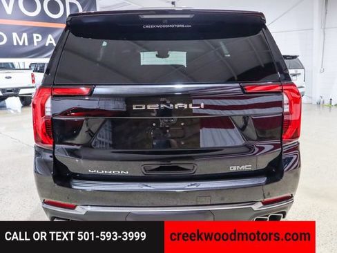 Used 2025 GMC Yukon Denali Ultimate AWD/4WD image 23