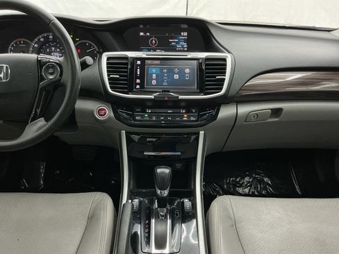 Used 2016 Honda Accord EX-L image 30