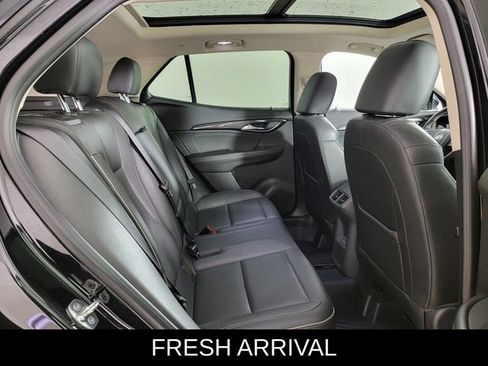 Used 2021 Buick Envision Essence w/ Technology Package I AWD/4WD image 17