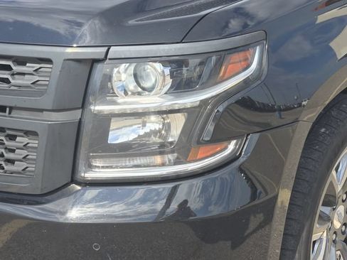 Used 2019 Chevrolet Tahoe LT w/ LT Signature Package AWD/4WD image 10