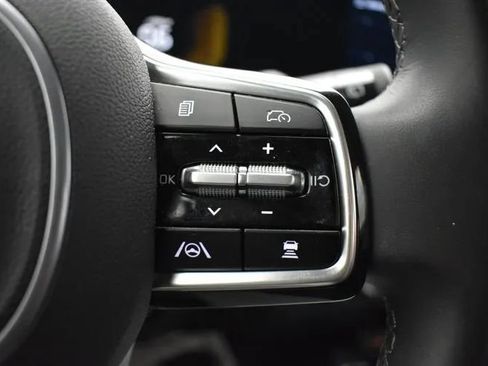 Used 2024 Kia Sorento S w/ Panoramic Sunroof Package FWD image 23