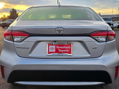Used 2020 Toyota Corolla LE image 15