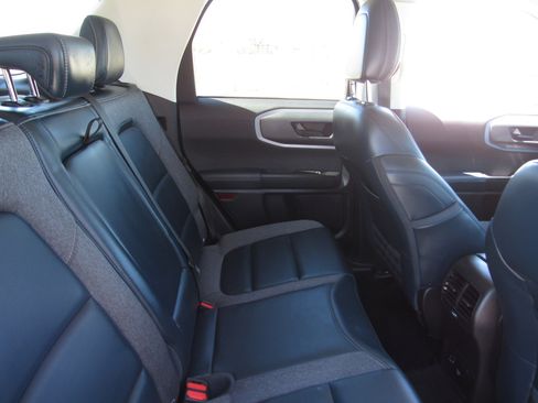 Used 2024 Ford Bronco Sport Outer Banks image 11