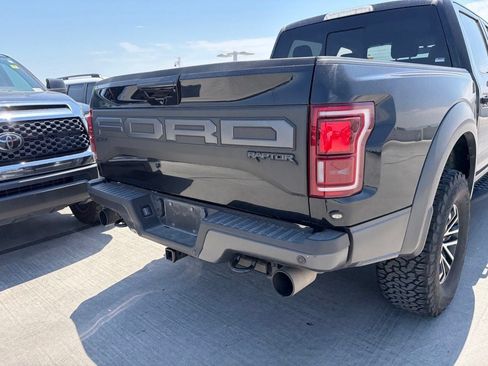 Used 2020 Ford F150 Raptor w/ Equipment Group 802A Luxury AWD/4WD image 4