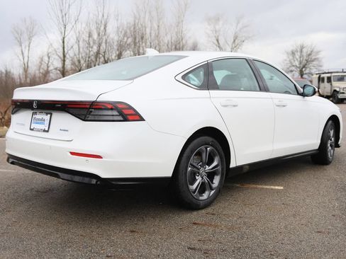 New 2026 Honda Accord EX-L image 6