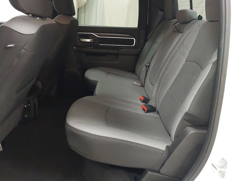 Used 2024 RAM 2500 Big Horn w/ Safety Group image 38