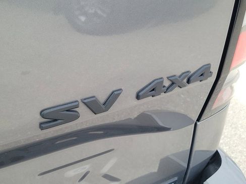 Used 2023 Nissan Frontier SV w/ Midnight Edition Package image 13