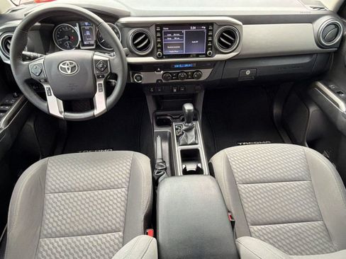 Used 2023 Toyota Tacoma SR5 w/ Technology Package RWD image 16
