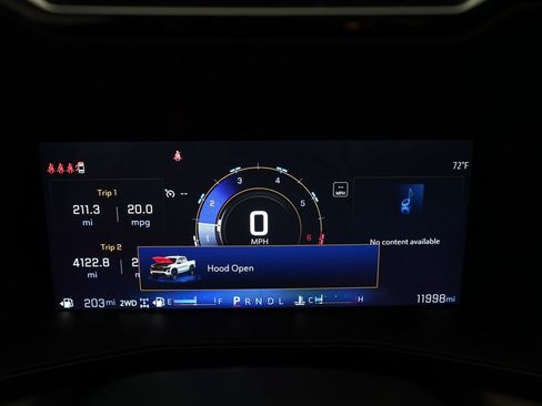 Used 2024 Chevrolet Colorado ZR2 AWD/4WD image 2