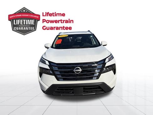 Used 2024 Nissan Rogue SV w/ SV Premium Package AWD/4WD image 10