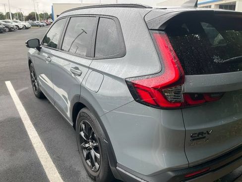 Used 2026 Honda CR-V Sport-L image 9