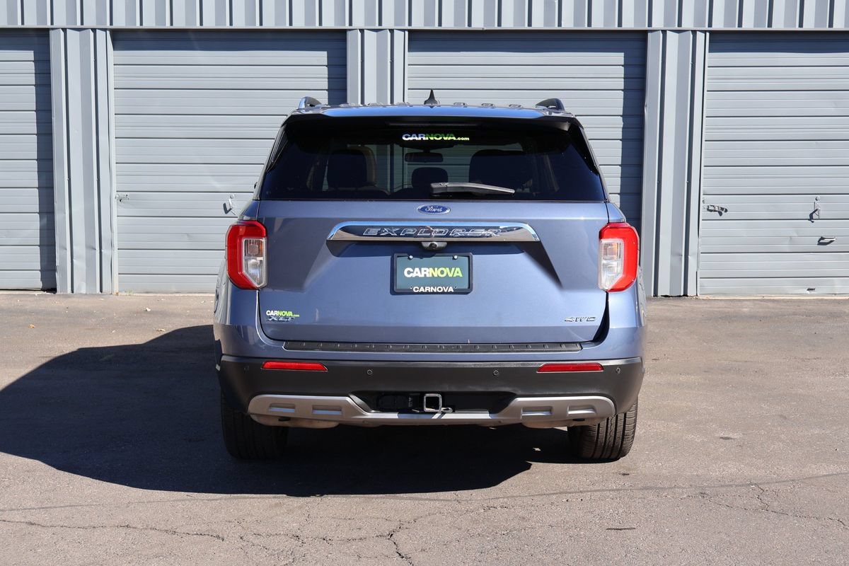 Used 2021 Ford Explorer XLT w/ Equipment Group 202A AWD/4WD image 4