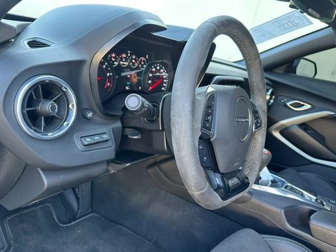 Used 2017 Chevrolet Camaro SS RWD image 25