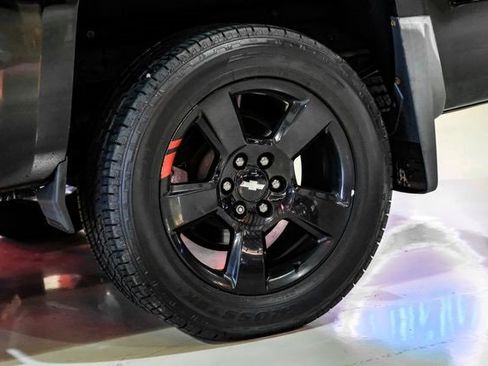 Used 2017 Chevrolet Silverado 1500 LTZ Z71 image 52