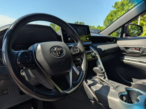 Used 2021 Toyota Venza XLE w/ Softex Package AWD/4WD image 27