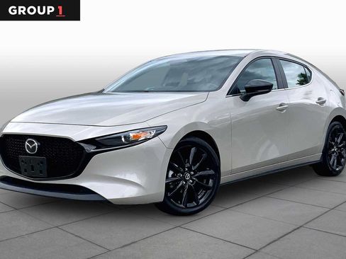 Used 2024 MAZDA MAZDA3 s FWD image 1
