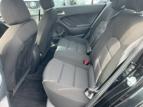 Used 2017 Kia Forte LX image 18