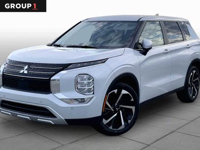 Used 2024 Mitsubishi Outlander SE