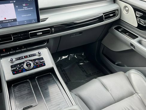 Used 2020 Lincoln Aviator Reserve w/ Equipment Group 202A AWD/4WD image 36