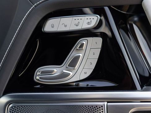 Used 2026 Mercedes-Benz G 63 AMG 4MATIC image 32