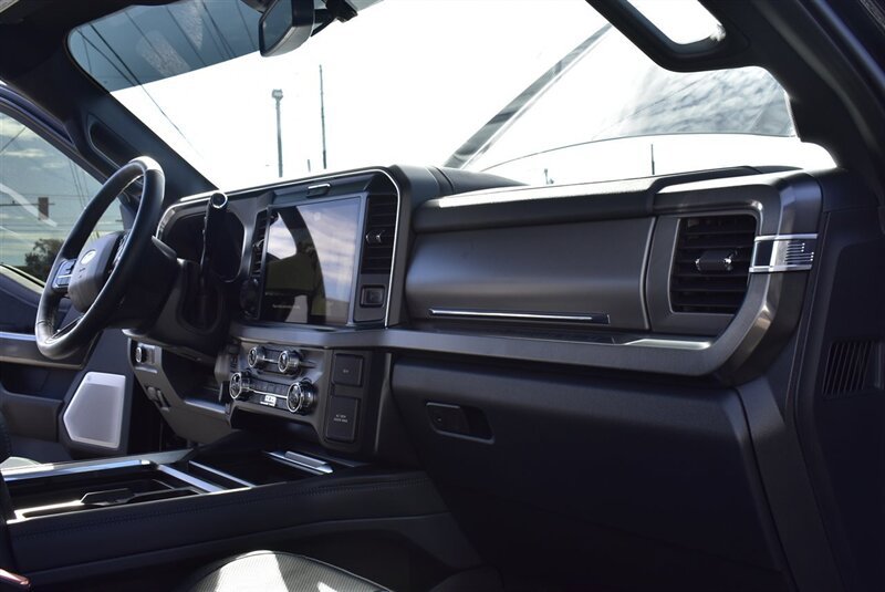 Used 2025 Ford F250 Platinum AWD/4WD image 26