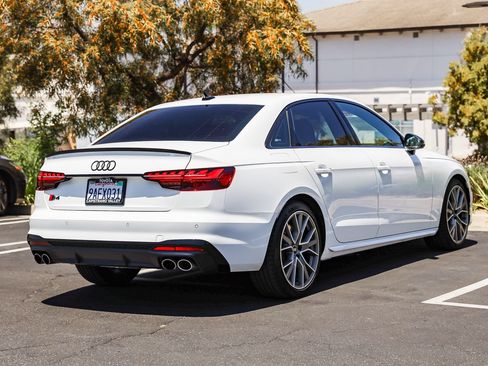 Used 2022 Audi S4 Premium Plus AWD/4WD image 4