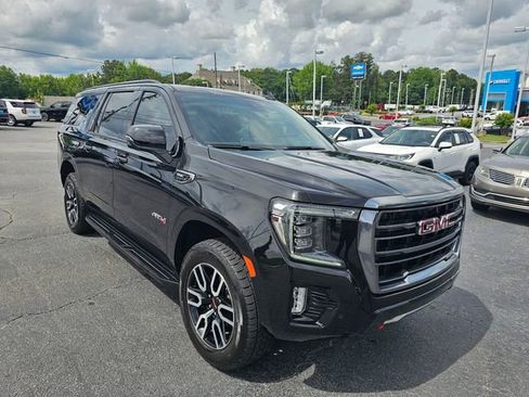 Used 2023 GMC Yukon XL AT4 w/ Technology Package AWD/4WD image 1