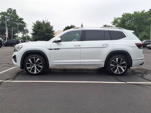 Used 2024 Volkswagen Atlas SEL Premium R-Line AWD/4WD image 6
