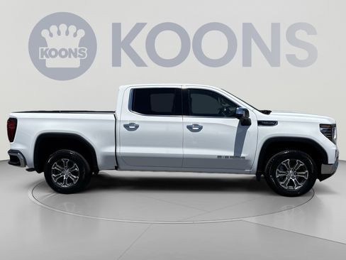Used 2026 GMC Sierra 1500 SLT RWD image 8