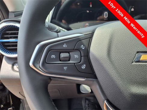 New 2025 Chevrolet Trax LT w/ LT Convenience Package image 24