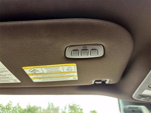 Used 2024 Ford Expedition King Ranch image 32