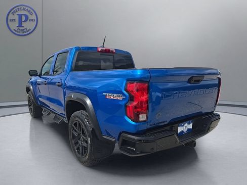 Used 2023 Chevrolet Colorado Trail Boss w/ Technology Package AWD/4WD image 6