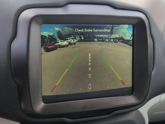Used 2022 Jeep Renegade Limited AWD/4WD image 23