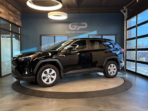 Used 2025 Toyota RAV4 LE FWD image 7