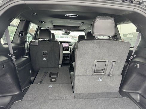 New 2025 Jeep Grand Cherokee L Limited image 33