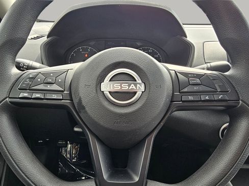 Used 2024 Nissan Altima 2.5 S FWD image 3