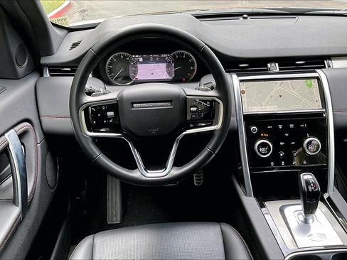 Used 2023 Land Rover Discovery Sport S R-Dynamic image 4