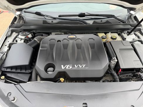 Used 2014 Chevrolet Impala LT w/ Premium Seating Package FWD image 23