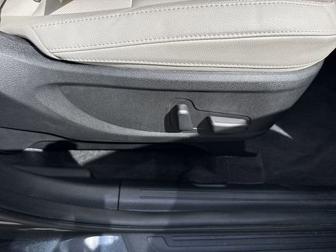 Used 2022 Kia Telluride EX w/ EX Premium Package image 46