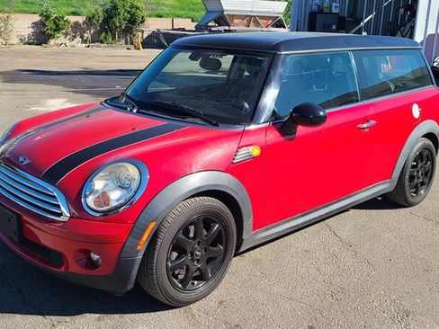Used 2009 MINI Cooper Clubman Hardtop image 1