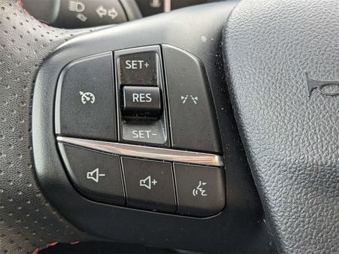 Used 2024 Ford Escape ST-Line w/ Cold Weather Package image 23