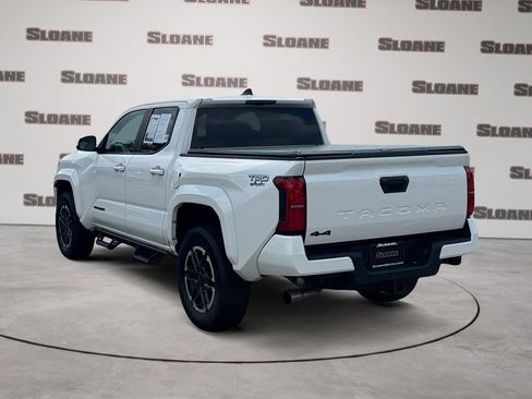 Used 2024 Toyota Tacoma TRD Sport AWD/4WD image 3