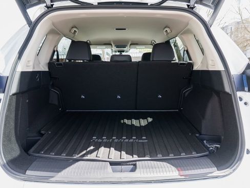 New 2026 Nissan Rogue SV AWD/4WD image 8